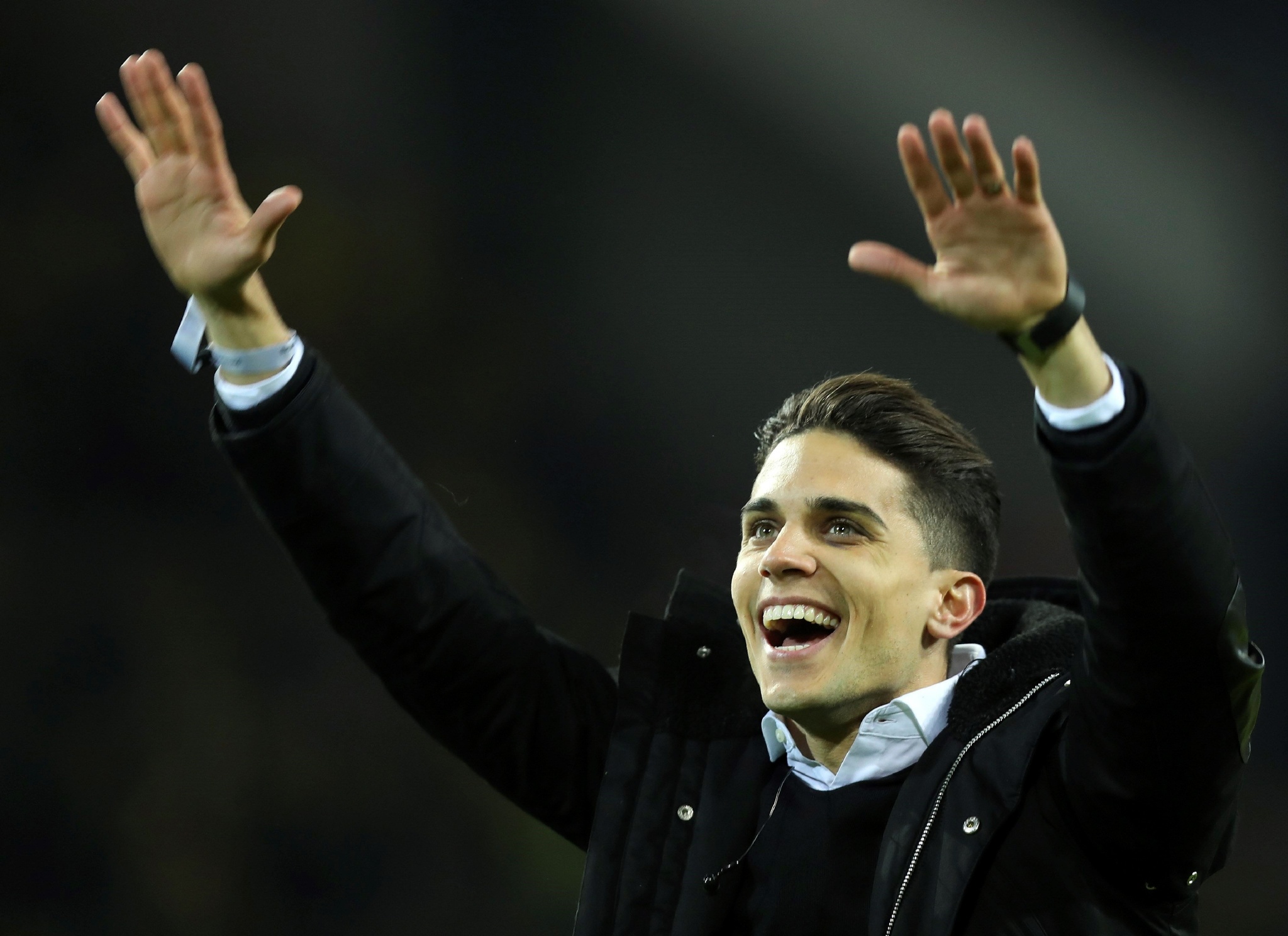 体育平台山东泰山与中央海岸水手